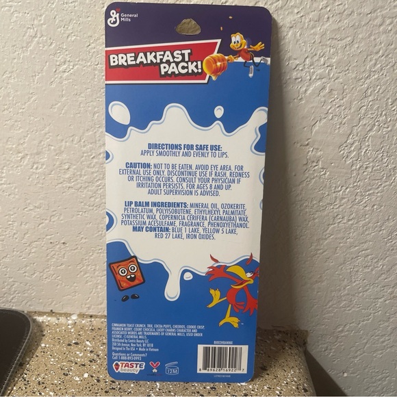 Lip Balm - 8 Pack Candy Flavored Cereal - General Mills - Picture 6 of 7